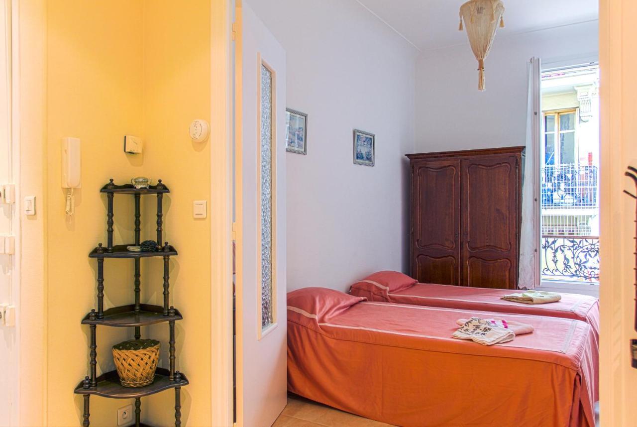 Nice Large 2Br Sunny 20 Meter Terrace Parking Beach Shops Bagian luar foto