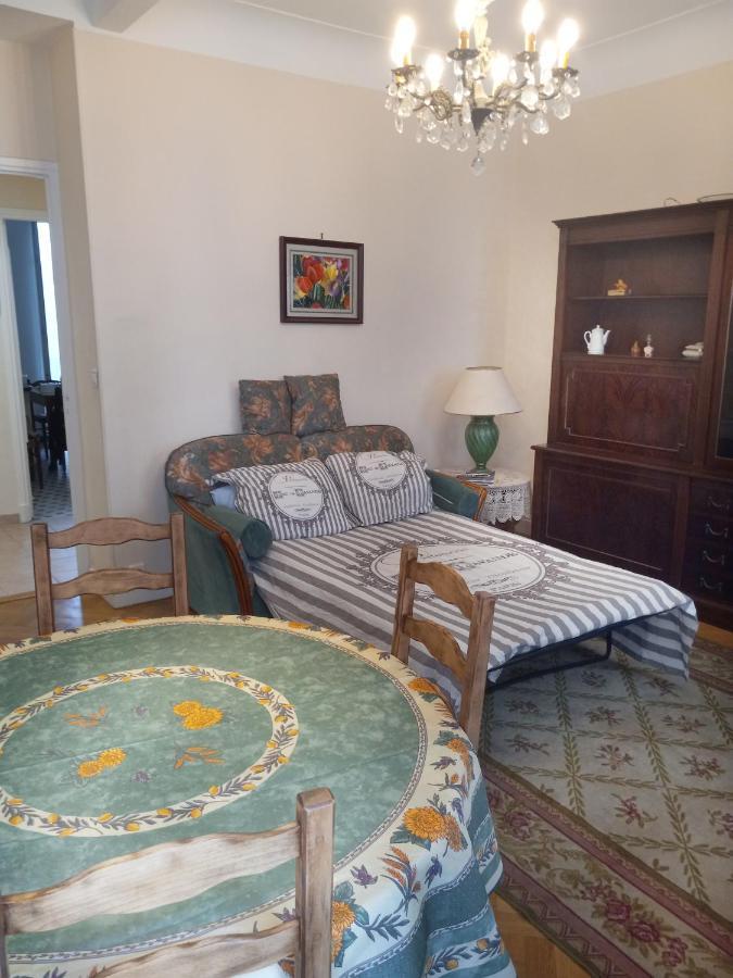 Nice Large 2Br Sunny 20 Meter Terrace Parking Beach Shops Bagian luar foto