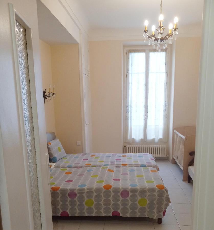 Nice Large 2Br Sunny 20 Meter Terrace Parking Beach Shops Bagian luar foto