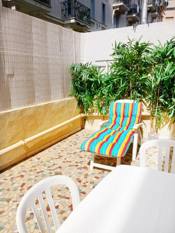 Nice Large 2Br Sunny 20 Meter Terrace Parking Beach Shops Bagian luar foto