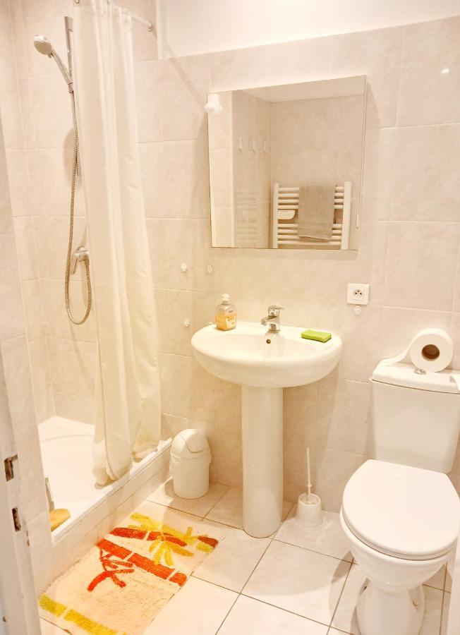 Nice Large 2Br Sunny 20 Meter Terrace Parking Beach Shops Bagian luar foto